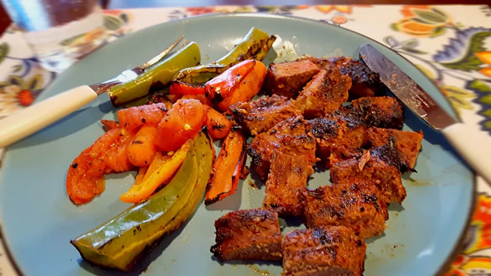 grilled veggies and stake|Kelly Gonzalezさん