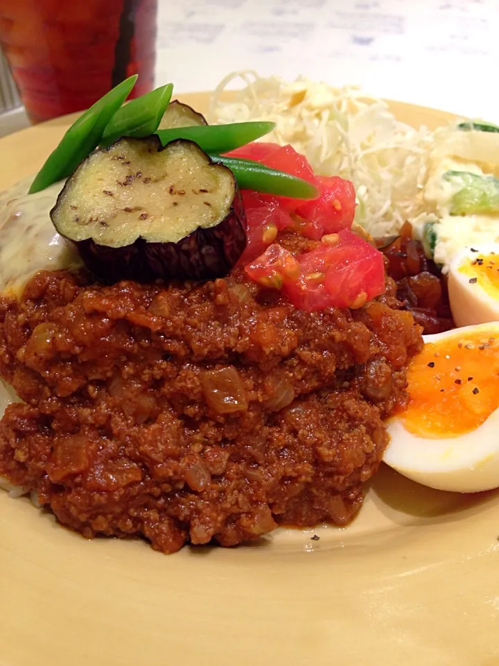 ナスとチーズのキーマカレー|タカムーさん