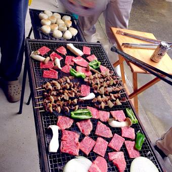 《外ごはん》夏だ！キャンプだBBQだ（パート１）。楽しそうな焼き肉たちまとめ《BBQ マリネ肉　野菜　箸休め編》