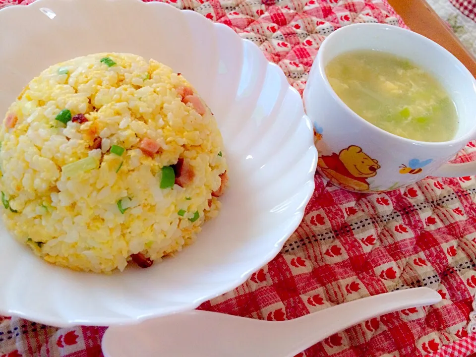 炒飯とたまごスープ|いとうさあやさん