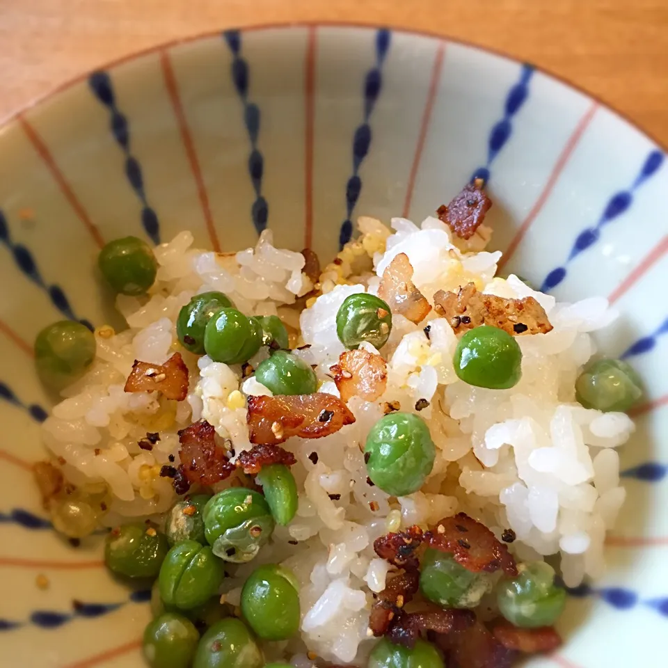 これは炊き込みではなくて後乗せ|スカポンタスさん