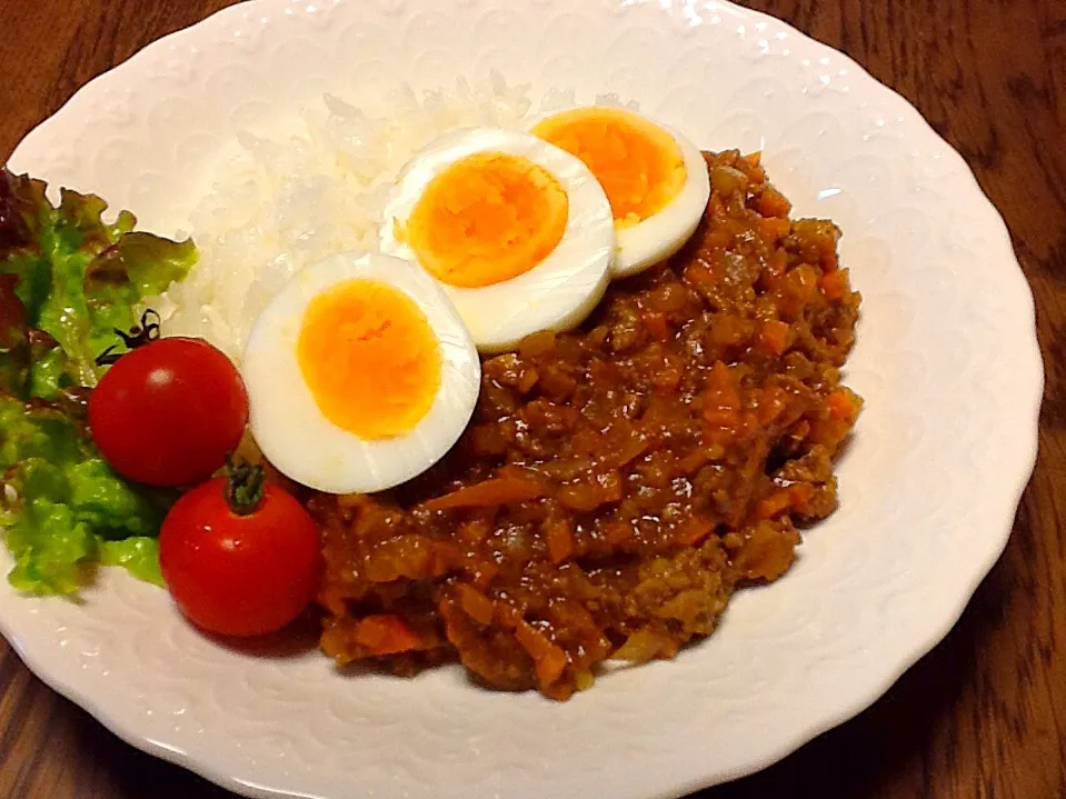 Snapdishの料理写真:野菜たっぷりドライカレー|てんむすさん