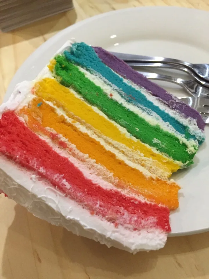 Rainbow cake|Darren Loさん