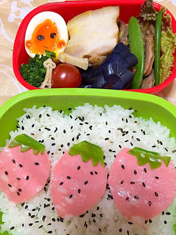 Snapdishの料理写真:いちご🍓弁当|akiさん