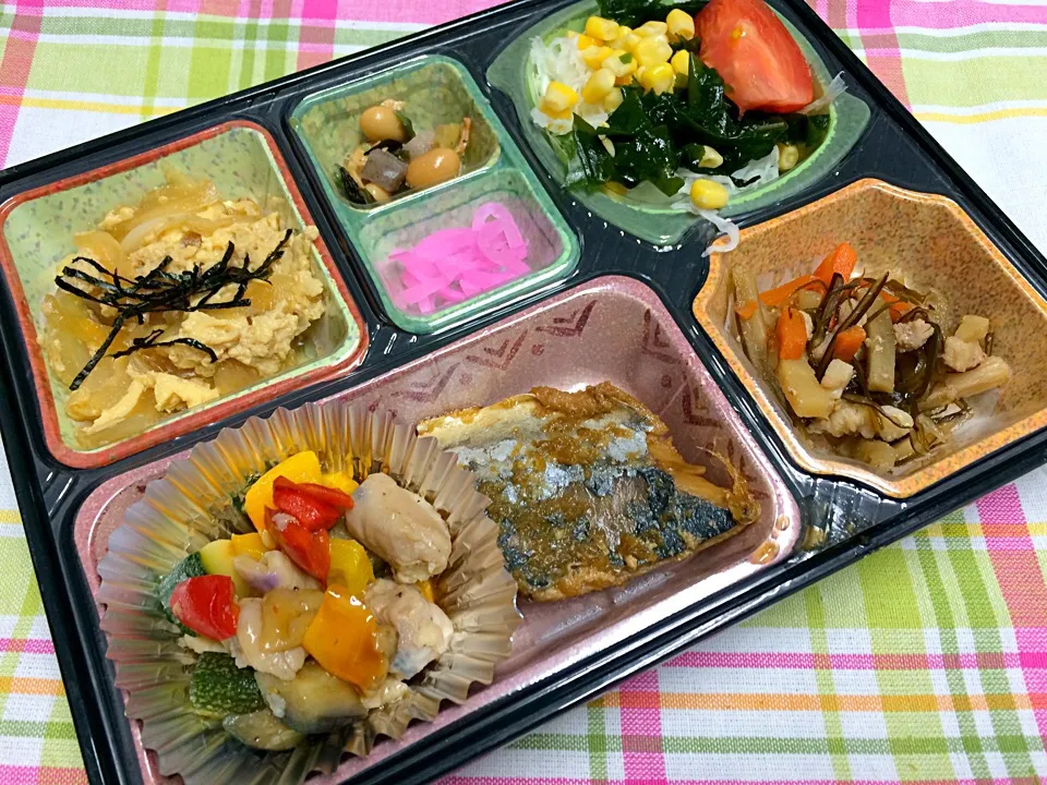 骨なし鰆の生姜煮 日替わり弁当 豊川市宅配|Naokazu Kuritaさん