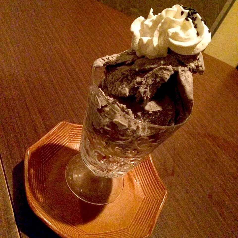 黒ごまぱふぇ♡|mikik0さん