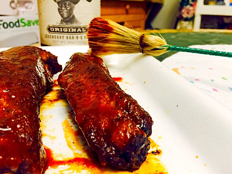 Snapdishの料理写真:12 hour pork finger ribs, mopped w/ Texas bbq sauce|Humberto f. gonzalezさん