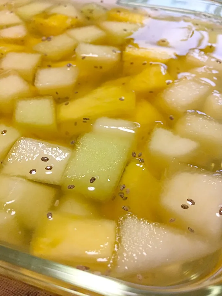 Snapdishの料理写真:Kanten jelly May 18th: Diced pineapples and honeydew melons, chia seeds|YDKOさん