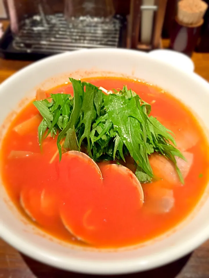 はまぐりトマトラーメン|水蓮さん