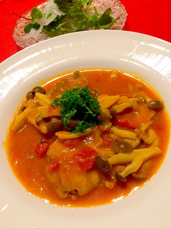 鶏肉ときのこのトマトカレー煮込み|まるまさん