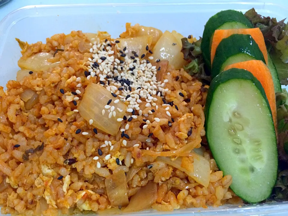 Home made lunch box, kimchi fried rice!|Kenex Kum Chee Kuanさん