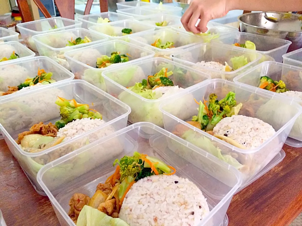 46# of lunch boxes to prepare!!|Kenex Kum Chee Kuanさん