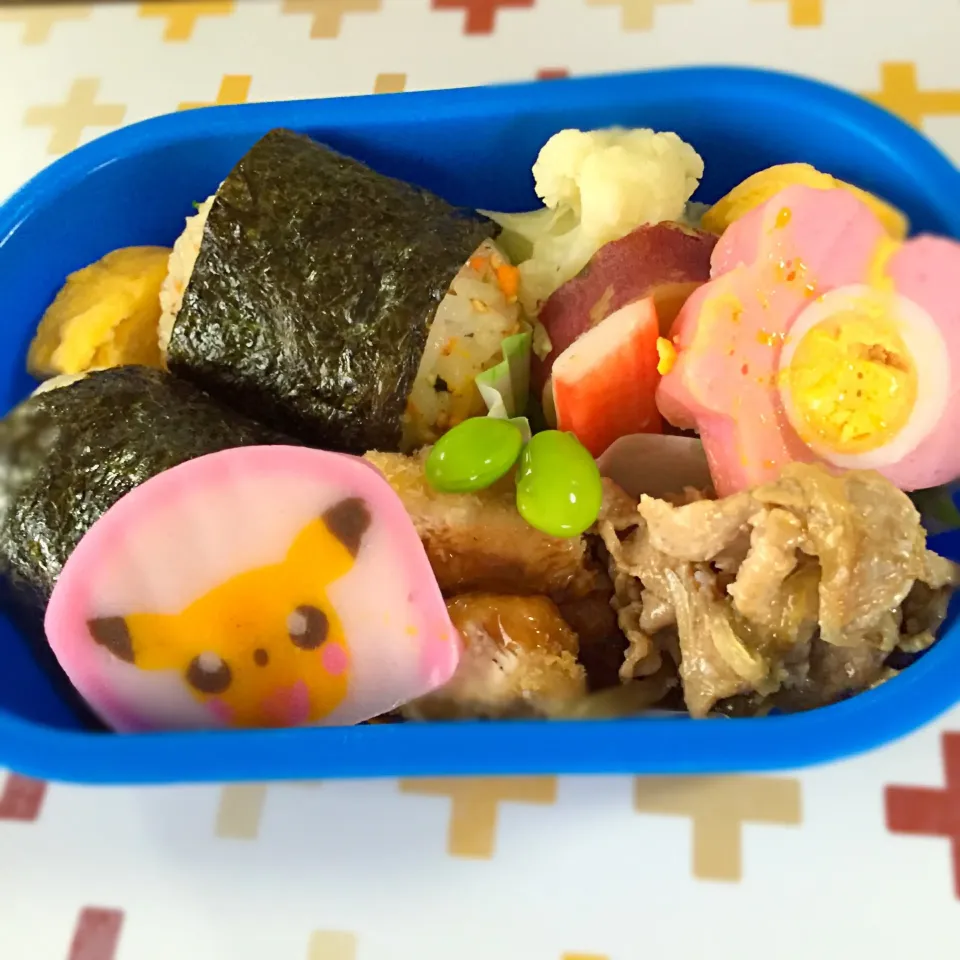 Snapdishの料理写真:2015/5/19(火)次男、遠足弁当 先週は雨で延期に。。。今日もムリそう☔️|のりさん８３さん