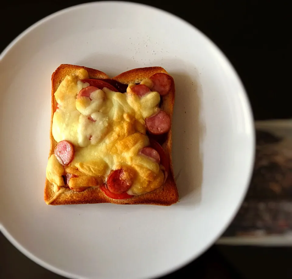 🍕PIZZA TOAST for breakfast🍕|BUBUさん