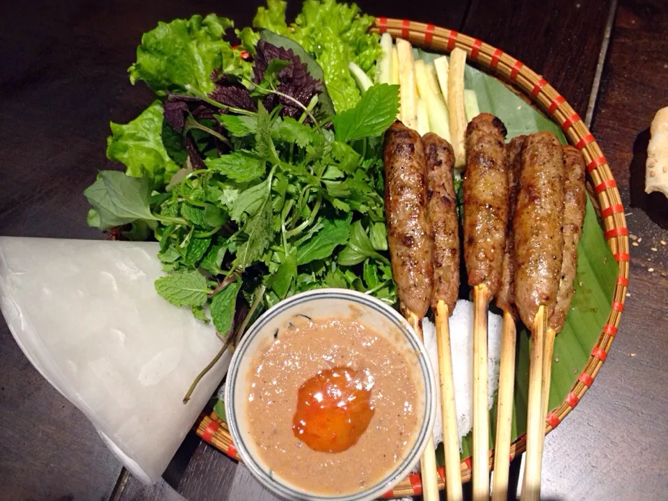 Snapdishの料理写真:Vietnam food roll. So amazing and delicious :) should try!|Jillessa - Foodaholic 🍭🍹🍤さん