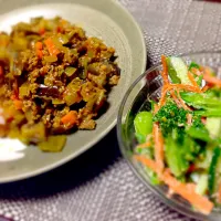 Snapdishの料理写真:野菜たっぷりドライカレー♥️|もっちさん