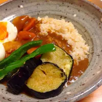 Snapdishの料理写真:玄米ごはんカレー|のりたまさん