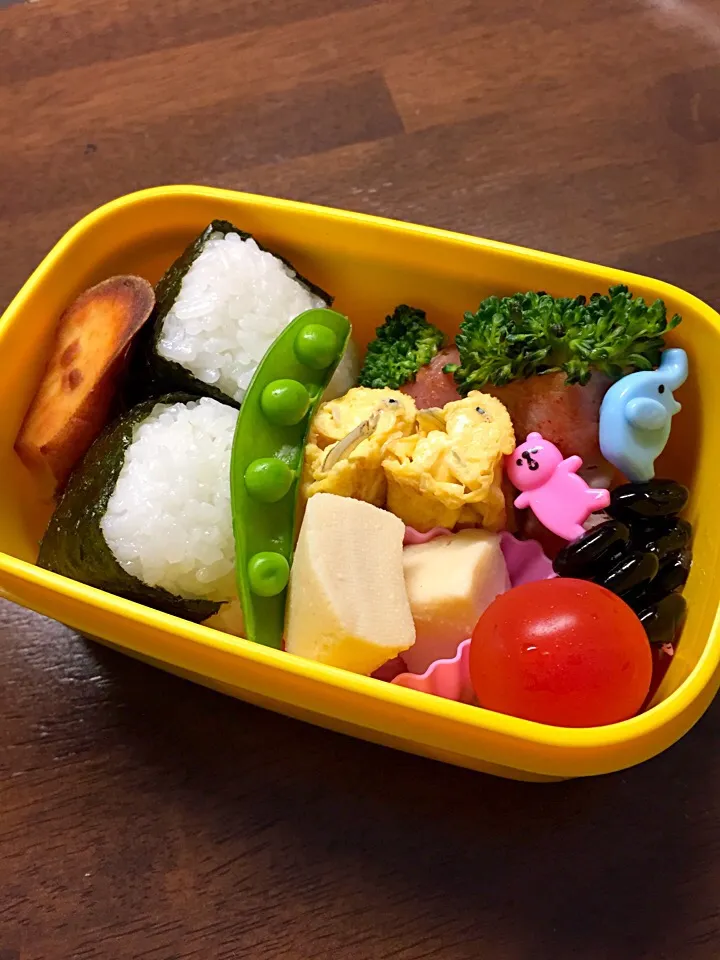 ブロッコリーのベーコン巻きとじゃこ入り卵焼きのお弁当|kiicoさん