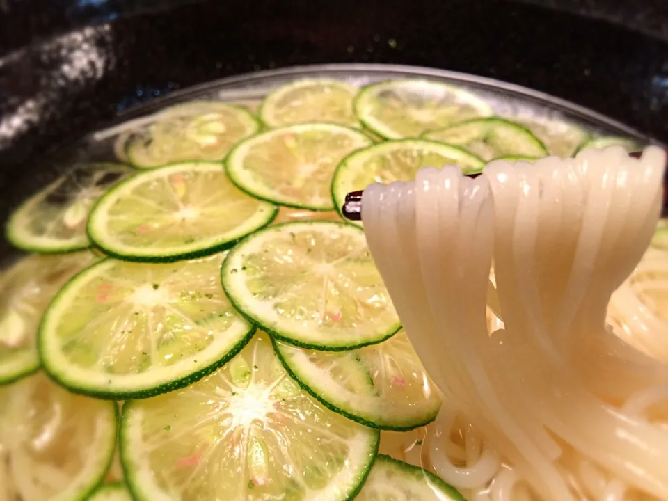 すだちそうめん3|半田手延べそうめんの店 阿波や壱兆さん