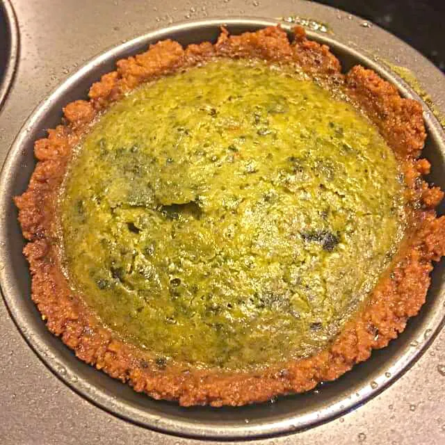 collard greens and smoked turkey quiche with cornbread crust|CHUENCHAIさん