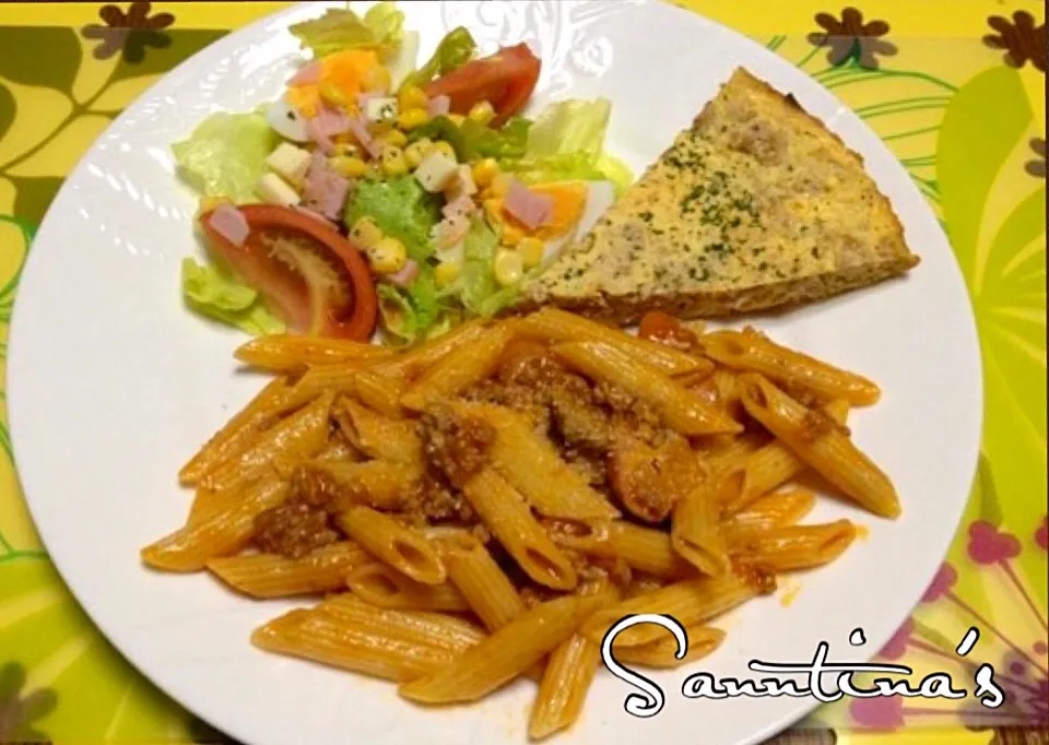 ✨🍴Penne arrabiata,Italian salad & minced meat quiche for dinner...ペーネアラビアータ,イタリアンサラダ& ひき肉とオニオンキッシュfor 晩ごはん😋|🌺Sanntina🌺さん