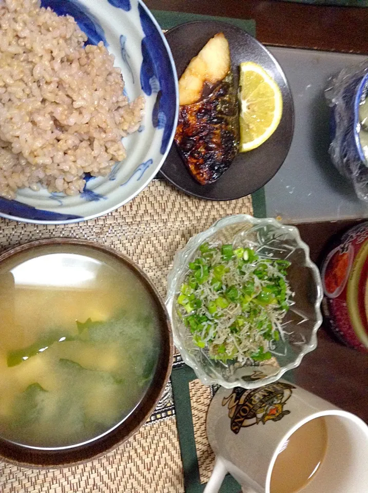 さば塩焼き＆しらす葱＆豆腐の味噌汁|まぐろさん