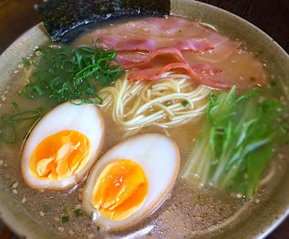 Snapdishの料理写真:マルタイ 醤油とんこつ棒ラーメン                                                      ゆみさんご馳走さま|mottomoさん