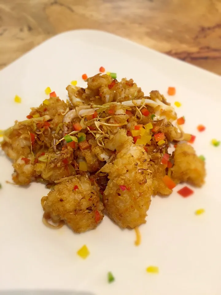 Stirfried Squid with salt and chilli|Arunee Chuboonrajさん