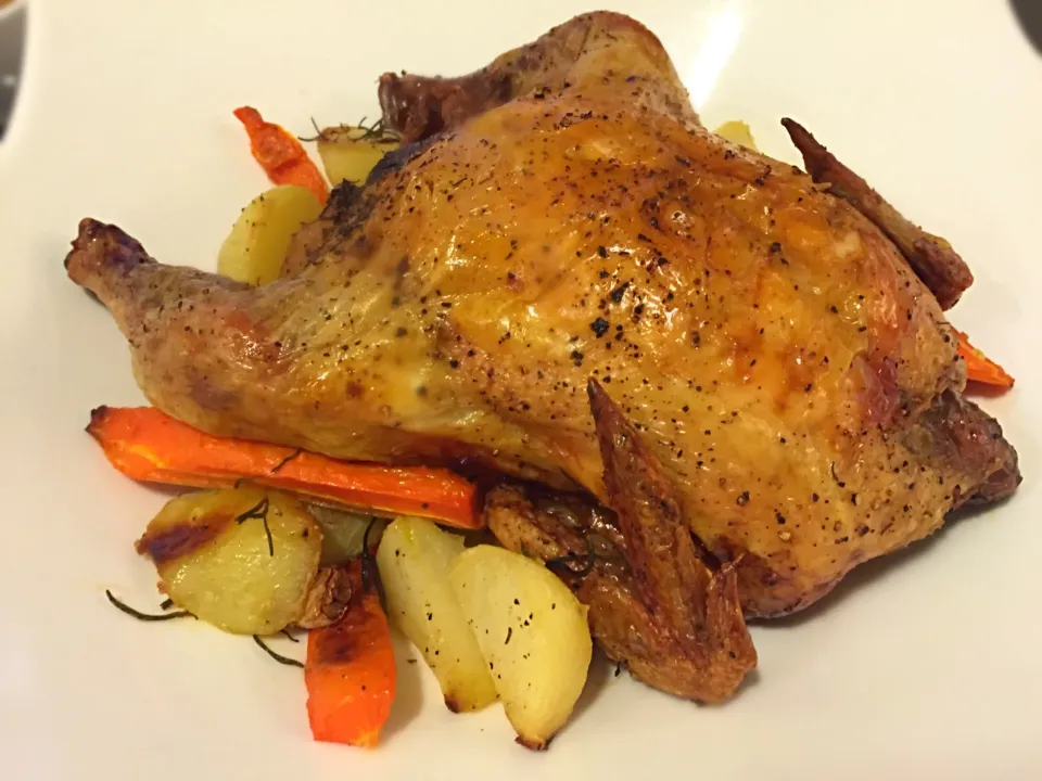 Perfect Roast Chicken with Veggies|Angelaさん