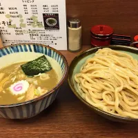 Snapdishの料理写真:煮番搾りつけめん 中盛り|kutsuna ippeiさん