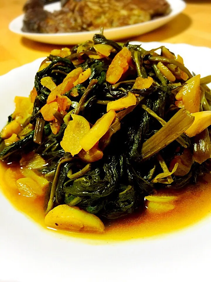 Stir-Fried Water Spinach with garlic|Laarni Nabongさん