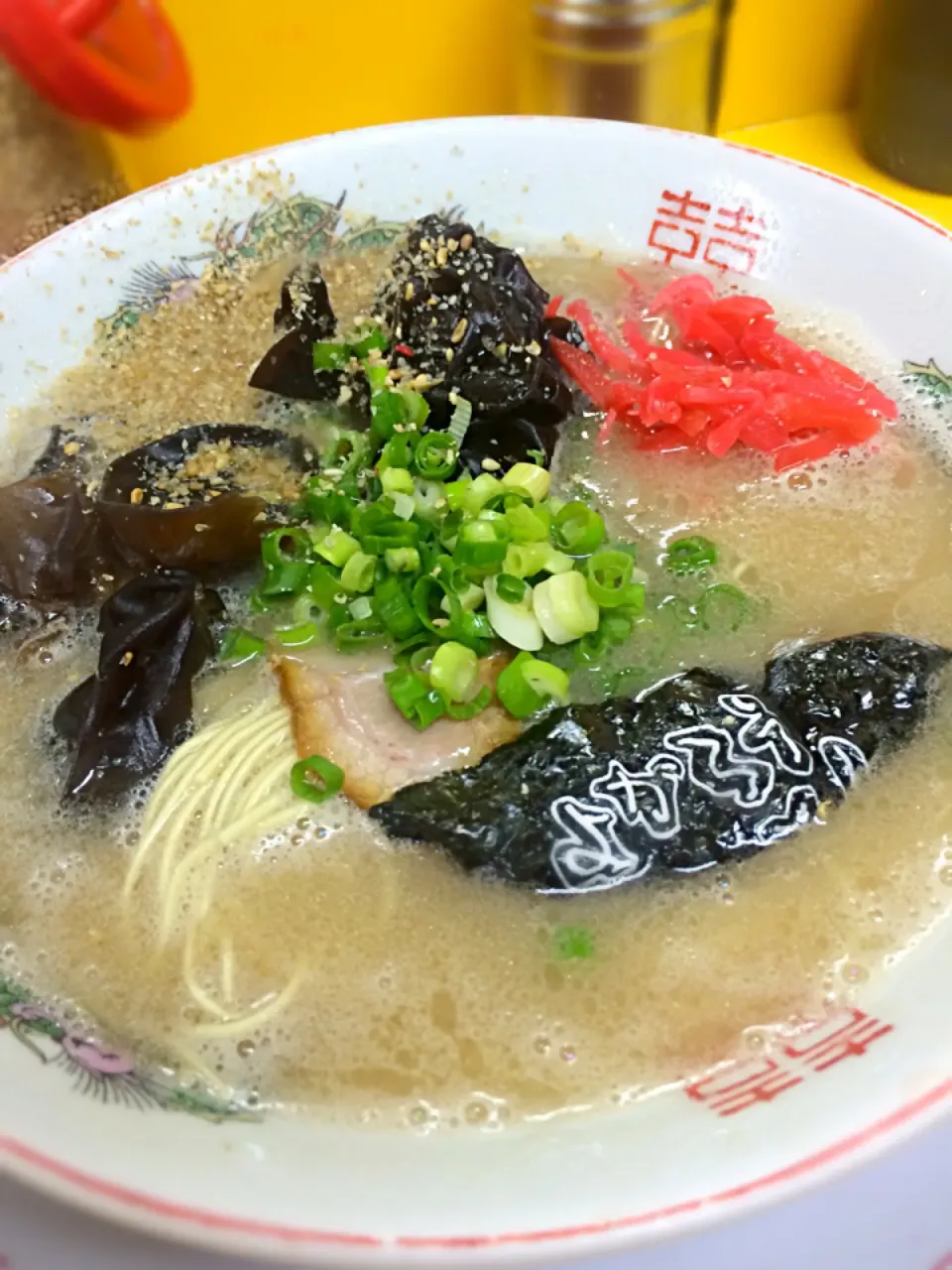 ラーメン、こってり、バリカタ|Hiroshi  Hommaruさん