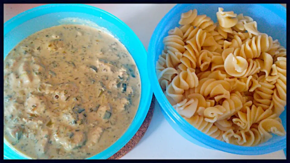 Super pasta with special experiment chicken casserole|Emmelineさん