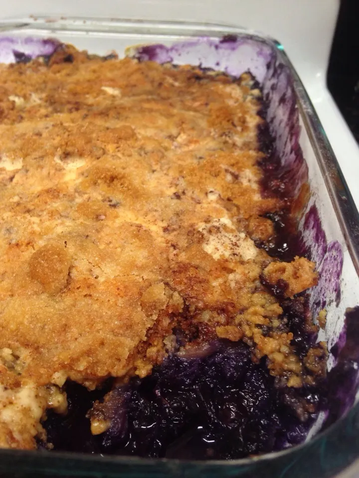 Blueberry Dump Cake|robb revereさん