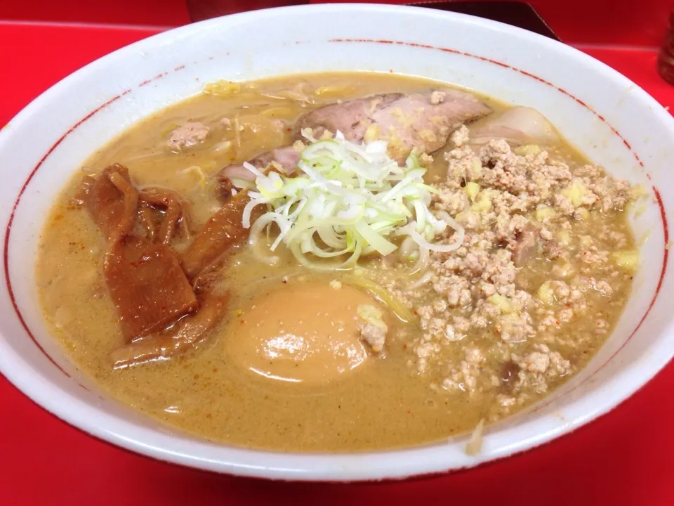 Snapdishの料理写真:味噌ラーメン並玉子挽肉増し1000円|PegaOさん