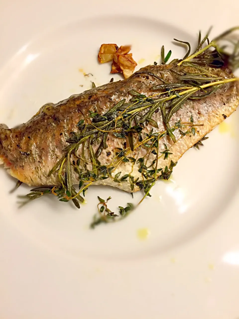 Grilled sea bass with herbs|Ikuko Liljequistさん