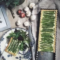 Snapdishの料理写真:Asparagus tart