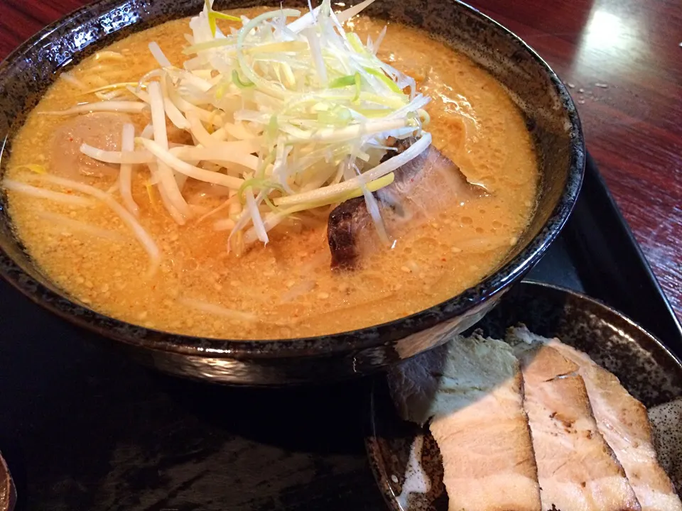 味噌拉麺(大,ﾁｬｰｼｭｰ,煮卵ﾄｯﾋﾟ)|kobaさん