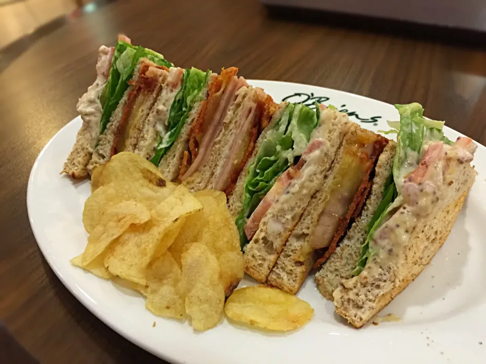 O'briens crambo club sandwich|Yoku kuu kyaku daさん