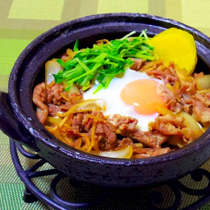 Snapdishの料理写真:土鍋しょうが焼きご飯|Nao ペロンさん