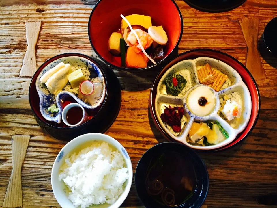 Snapdishの料理写真:茶壺三段弁当〜上野LUNCH〜|ももこさん