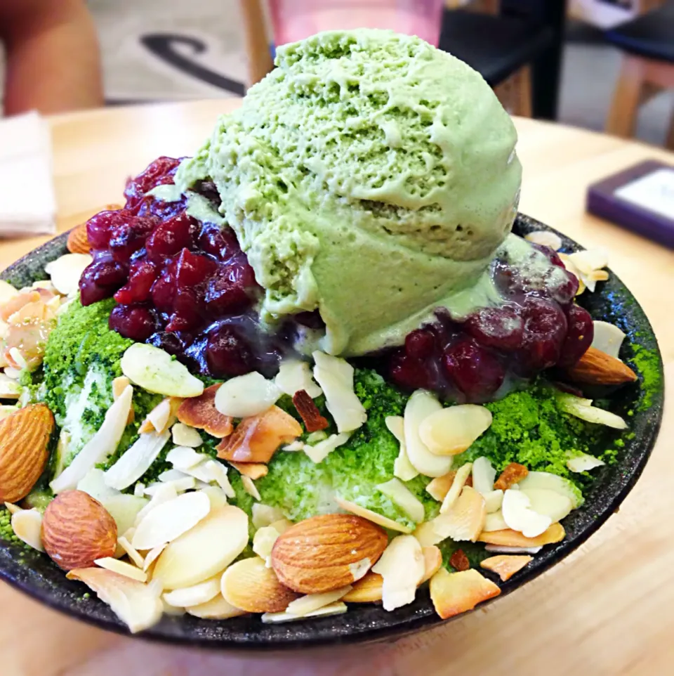 Green Tea Bingsu@Nunsaram, Orchard Central|coxiella24さん