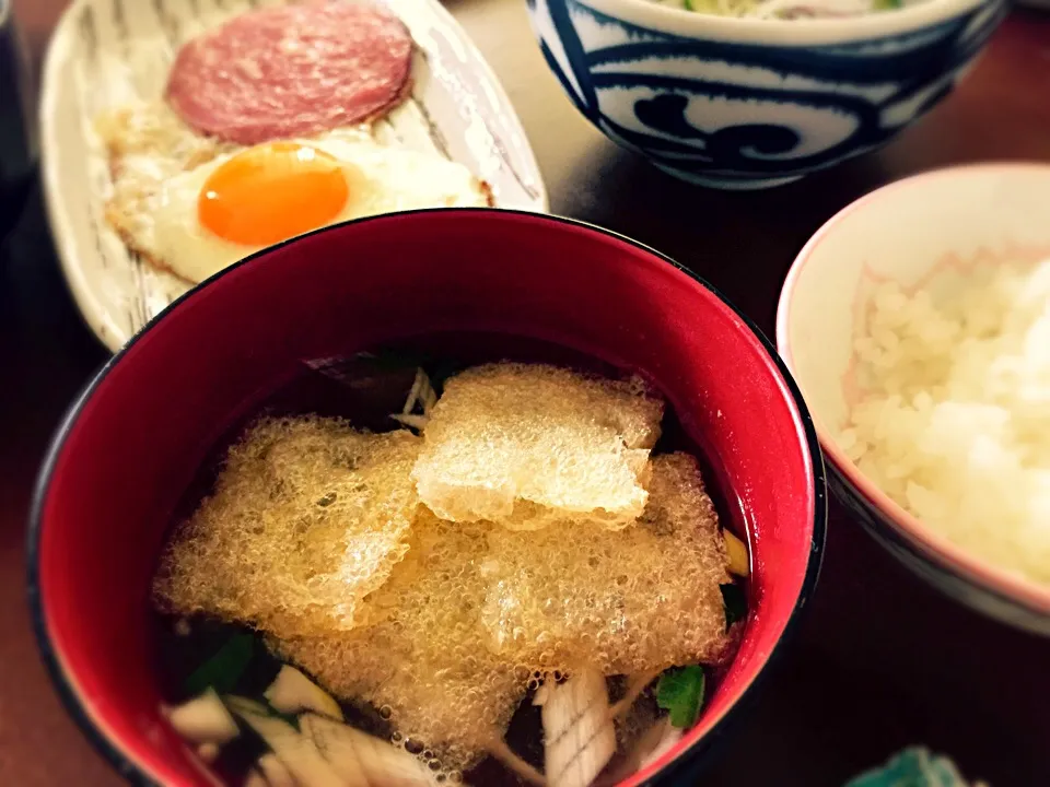 20150524🍚朝ごはんは松山あげのお味噌汁|akiyo22さん