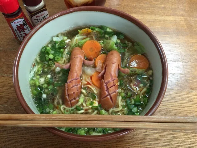 マルちゃん正麺🍜、醤油味❗️(ˊo̶̶̷ᴗo̶̶̷`)੭✧✨|サソリさん