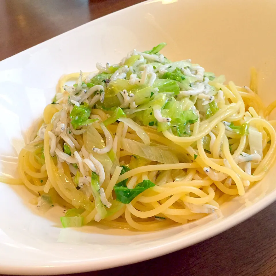 カフェでランチ(^^)春キャベツとしらすのパスタ♪|pinkmamaさん