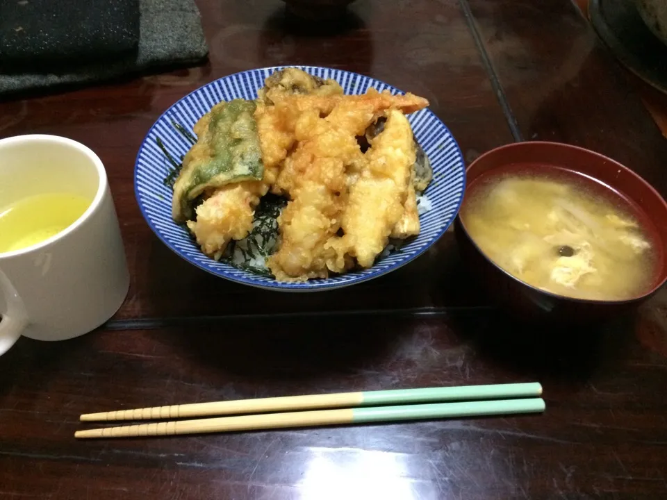 今日は天丼|大倉さん