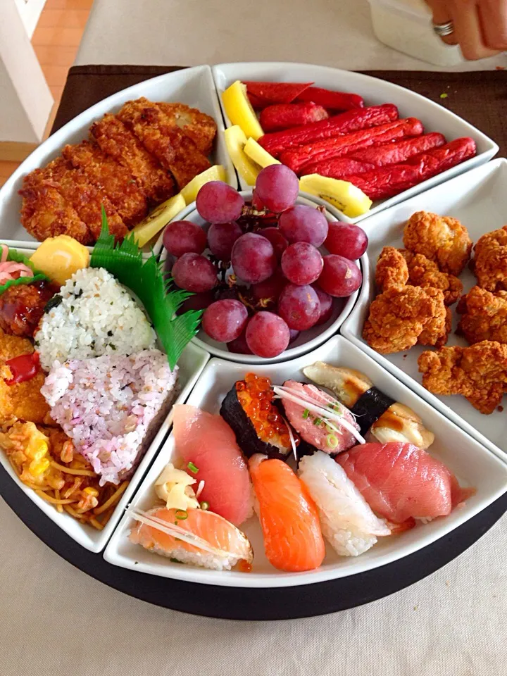 Snapdishの料理写真:Perfect for Family picnic|Misz Belさん