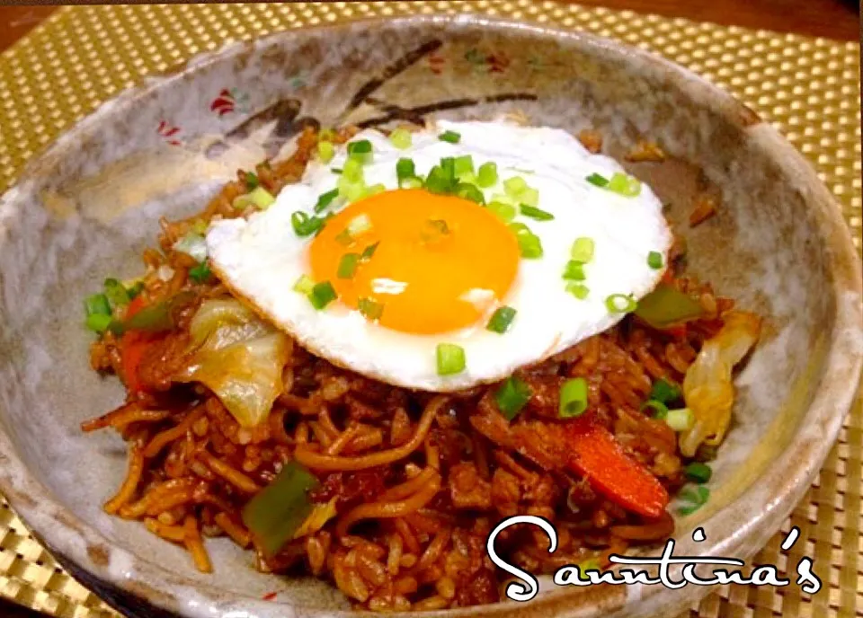 ✨Stir-fried egg noodles & rice! SOBAMESHI..,そばめし^_^✨|🌺Sanntina🌺さん