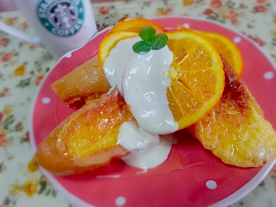 Orange Frenchtoast with Soy Cream and Honey|Alley Catさん