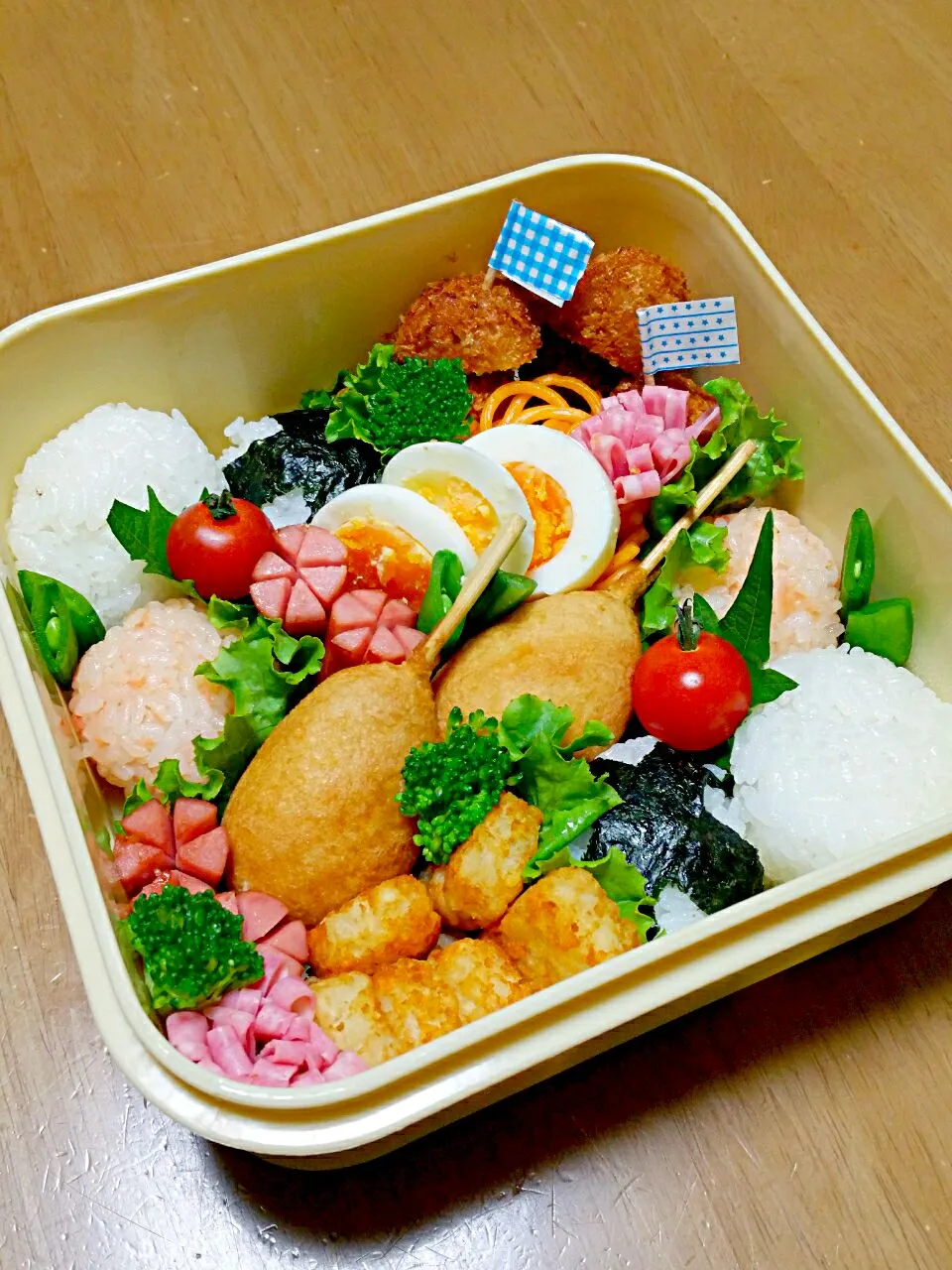 Snapdishの料理写真:親子遠足のお弁当|keikoさん